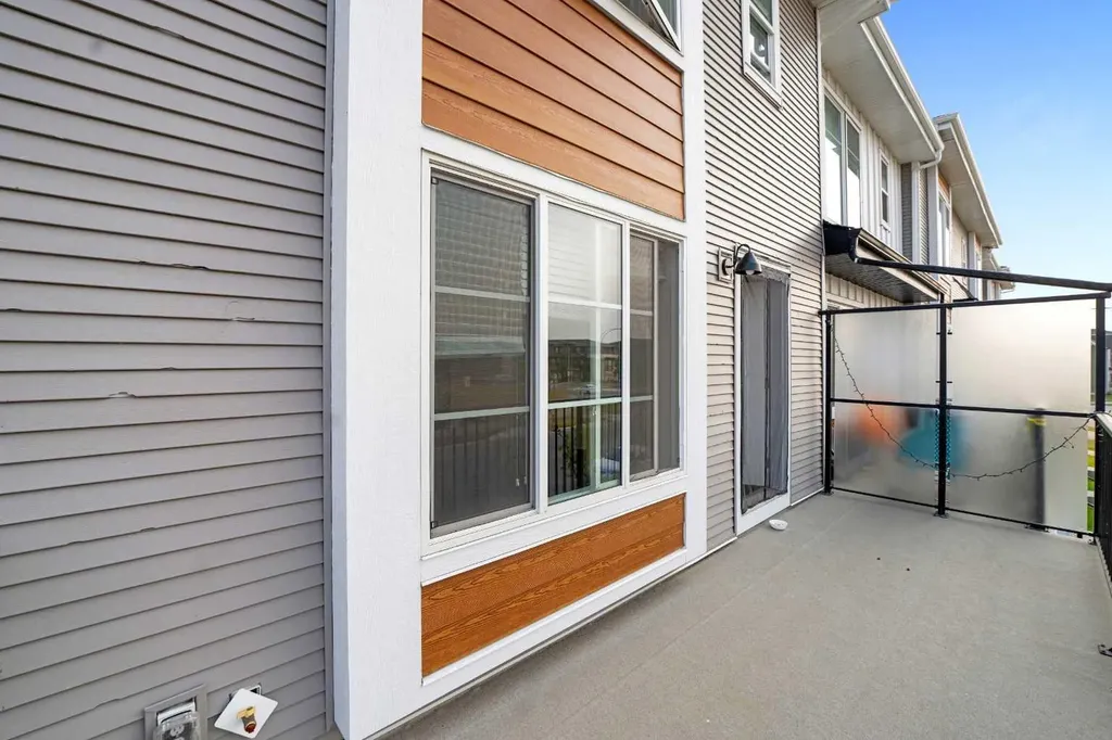 633 Savanna Boulevard NE Calgary AB T3J2K2