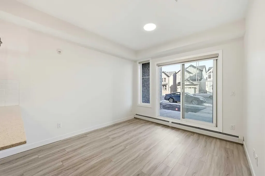15 Skyview Point Crescent NE Calgary AB T3N 2T1