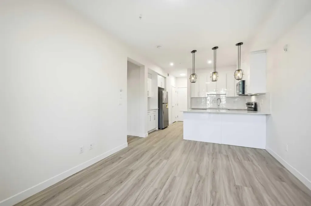 15 Skyview Point Crescent NE Calgary AB T3N 2T1