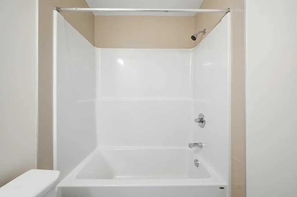 15 Skyview Point Crescent NE Calgary AB T3N 2T1