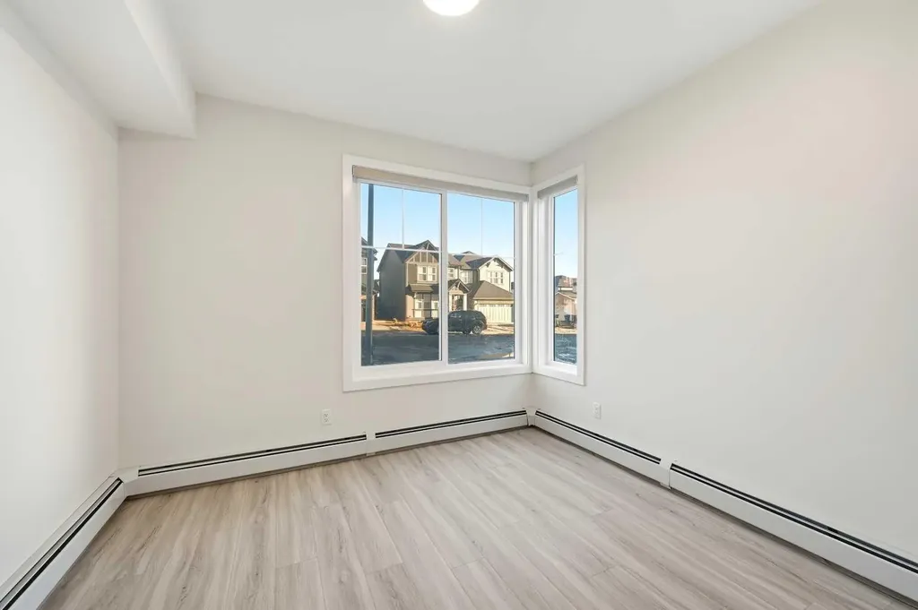 15 Skyview Point Crescent NE Calgary AB T3N 2T1