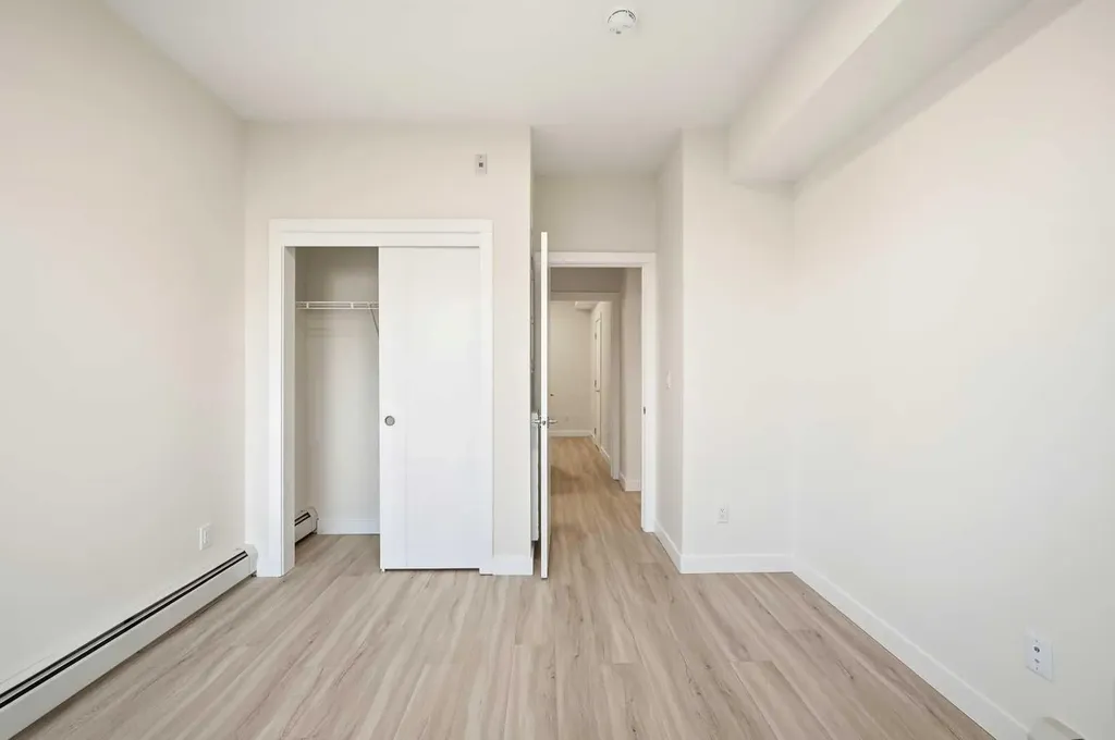 15 Skyview Point Crescent NE Calgary AB T3N 2T1