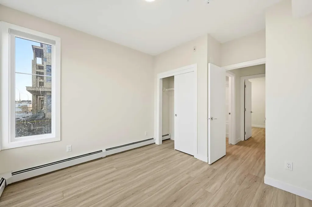 15 Skyview Point Crescent NE Calgary AB T3N 2T1
