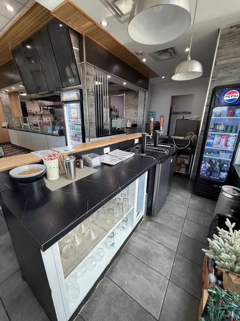 401 Coopers Boulevard SW Airdrie AB T4B 4J3