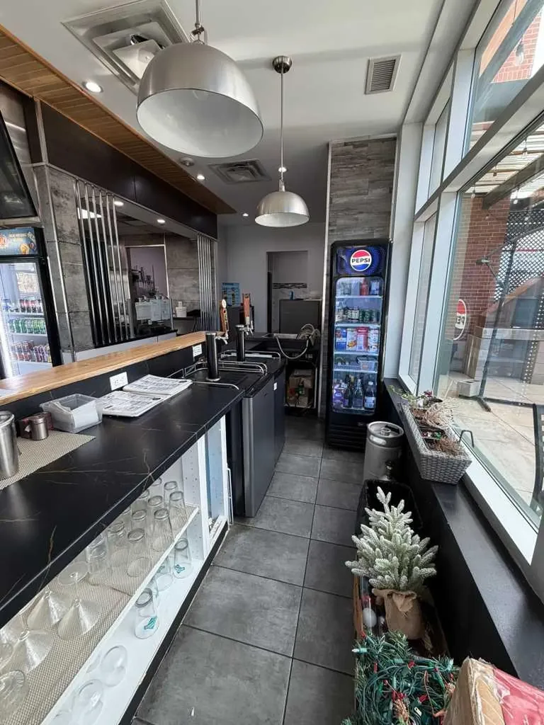 401 Coopers Boulevard SW Airdrie AB T4B 4J3