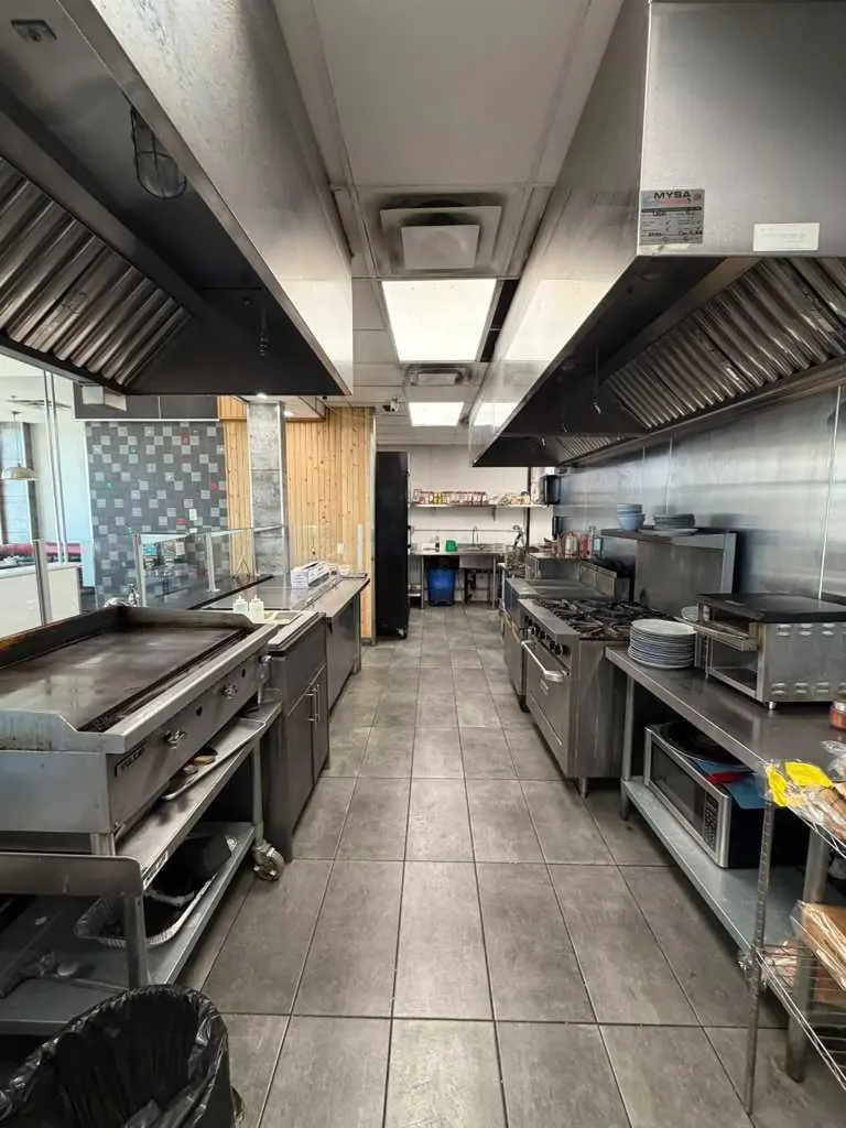 401 Coopers Boulevard SW Airdrie AB T4B 4J3