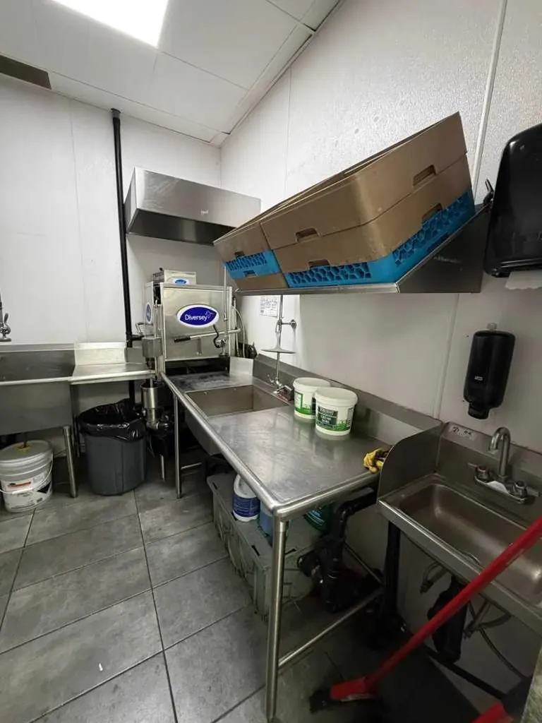 401 Coopers Boulevard SW Airdrie AB T4B 4J3