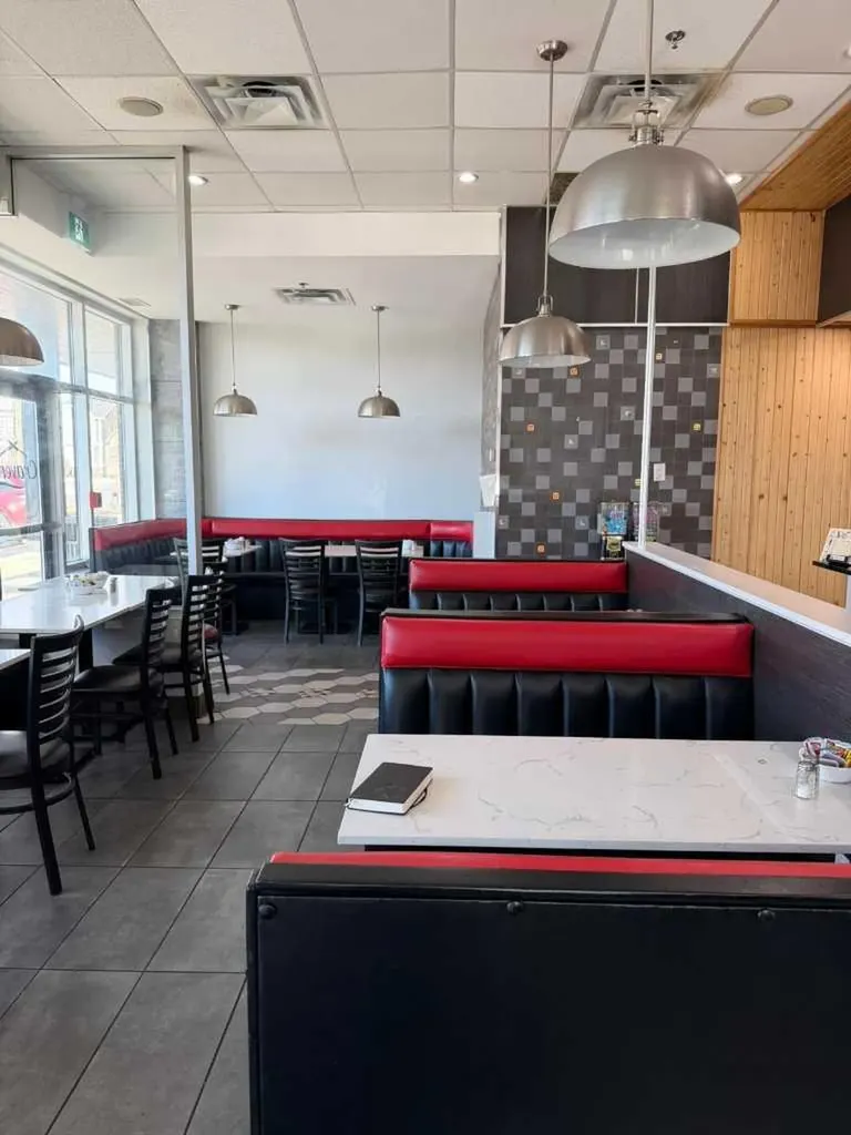 401 Coopers Boulevard SW Airdrie AB T4B 4J3