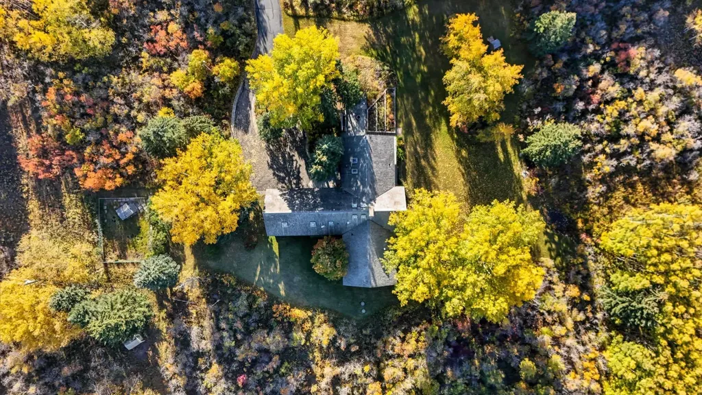 237 Escarpment Drive Rural Rocky View County AB T3Z3M8