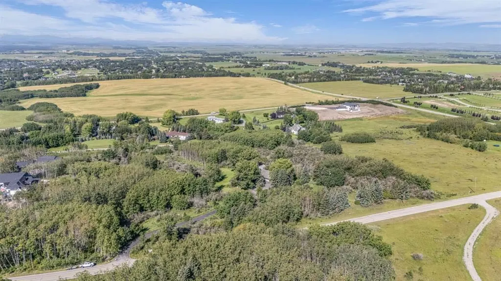 237 Escarpment Drive Rural Rocky View County AB T3Z3M8