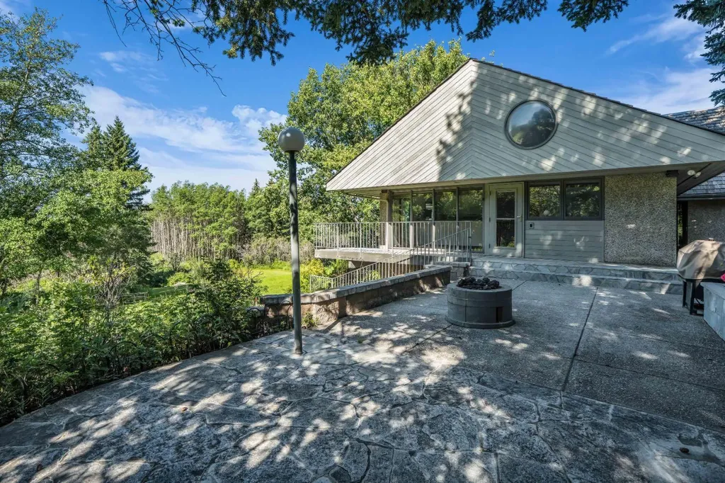 237 Escarpment Drive Rural Rocky View County AB T3Z3M8