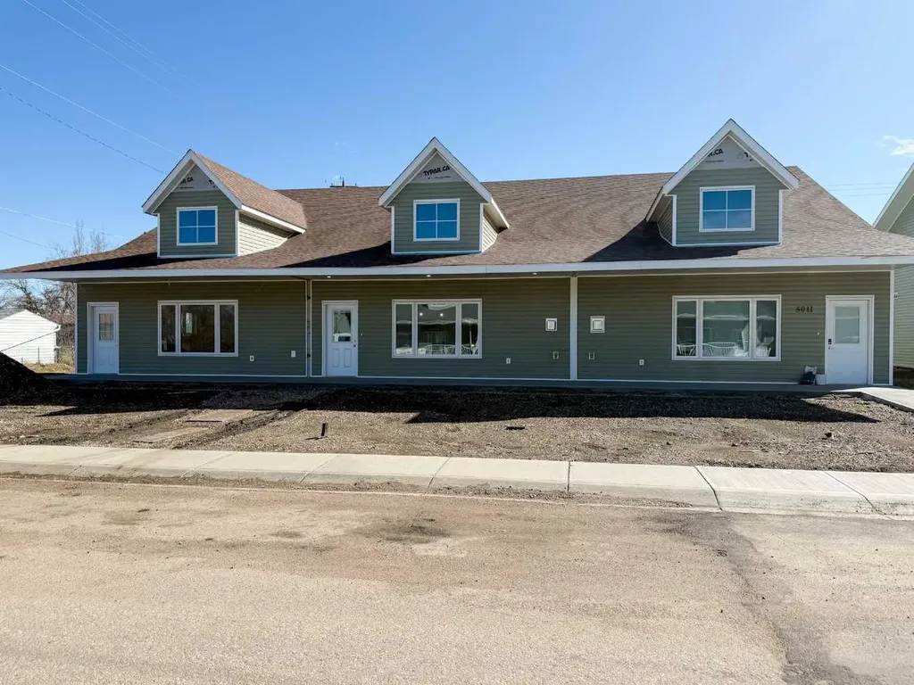 5011 C 49 Street Stettler AB T0C 2L0