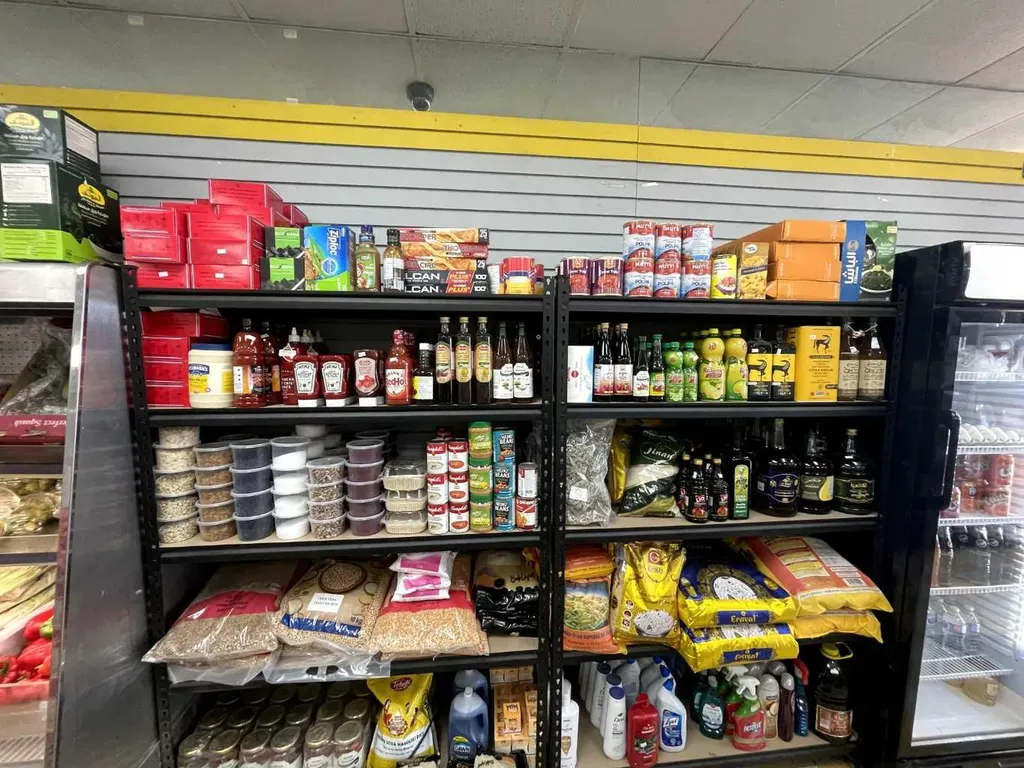 10066 156 Street NW Edmonton AB T5P 2P8