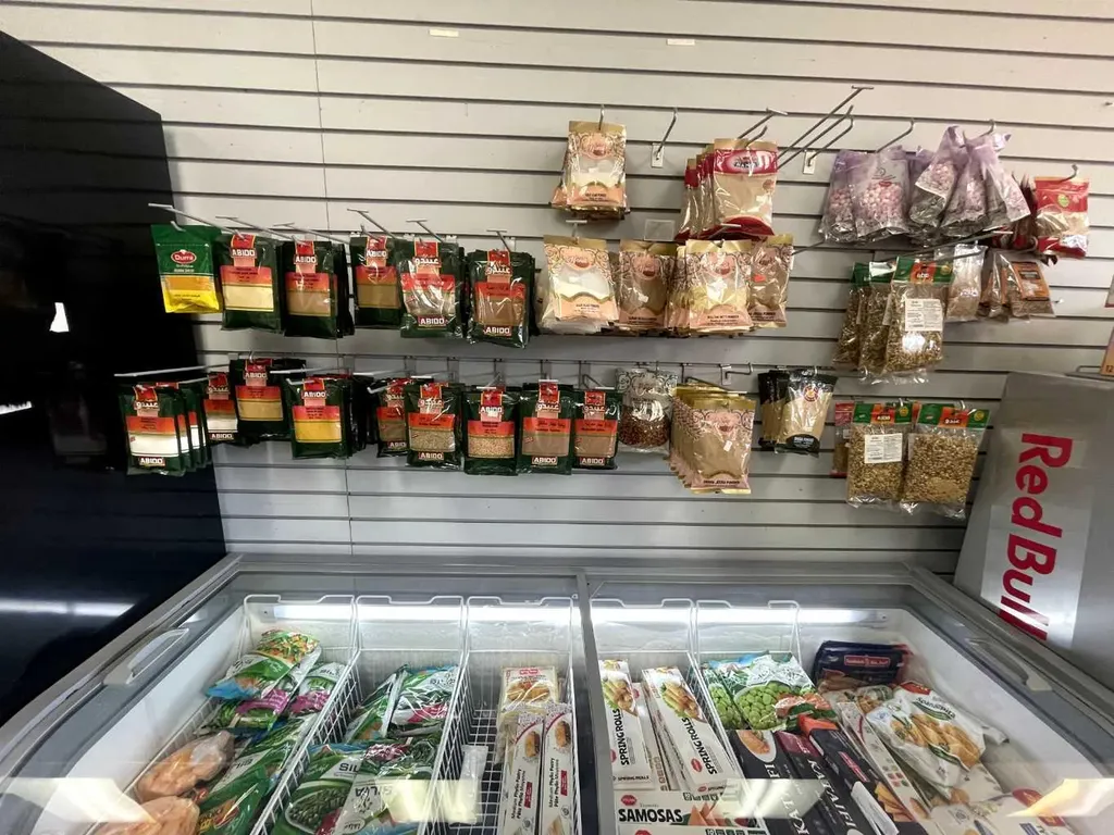 10066 156 Street NW Edmonton AB T5P 2P8