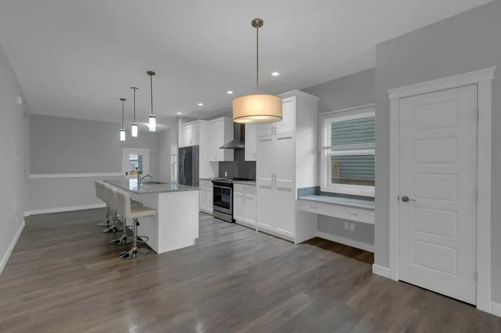 137 Willow Park N Cochrane AB T4C2N3