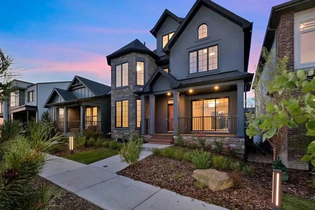 16 Treeline Lane SW Calgary AB T2Y 0S2