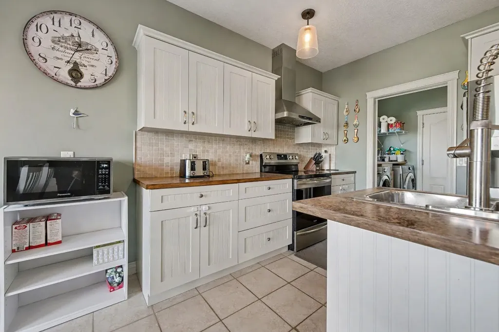 1718 High Park Drive NW High River AB T1V 0A3