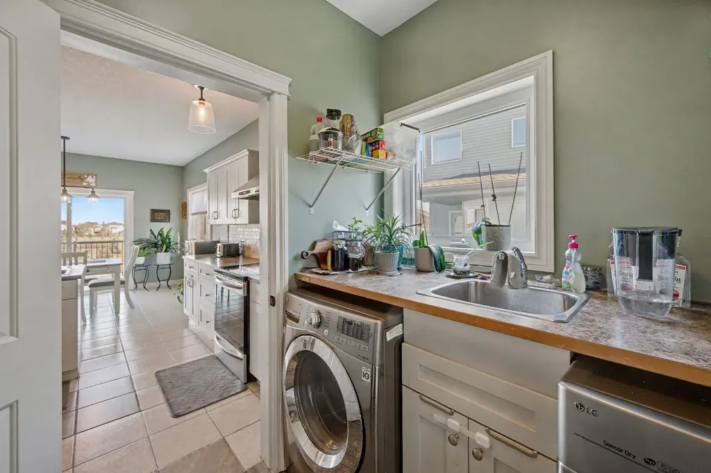 1718 High Park Drive NW High River AB T1V 0A3