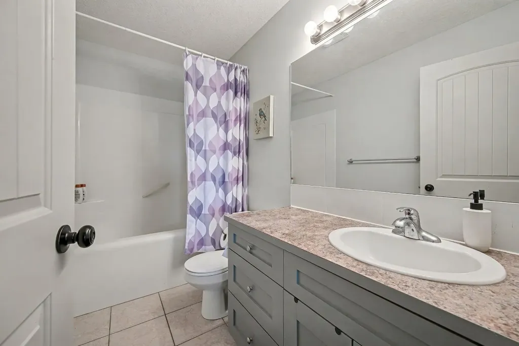 1718 High Park Drive NW High River AB T1V 0A3