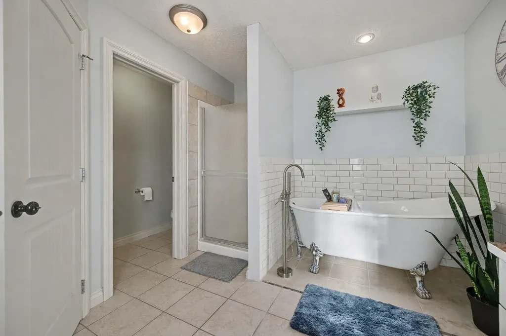 1718 High Park Drive NW High River AB T1V 0A3