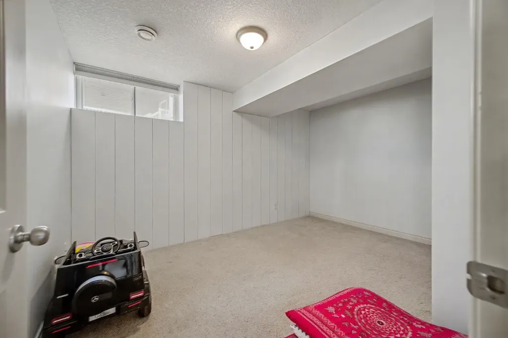 1718 High Park Drive NW High River AB T1V 0A3