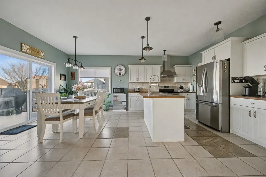 1718 High Park Drive NW High River AB T1V 0A3