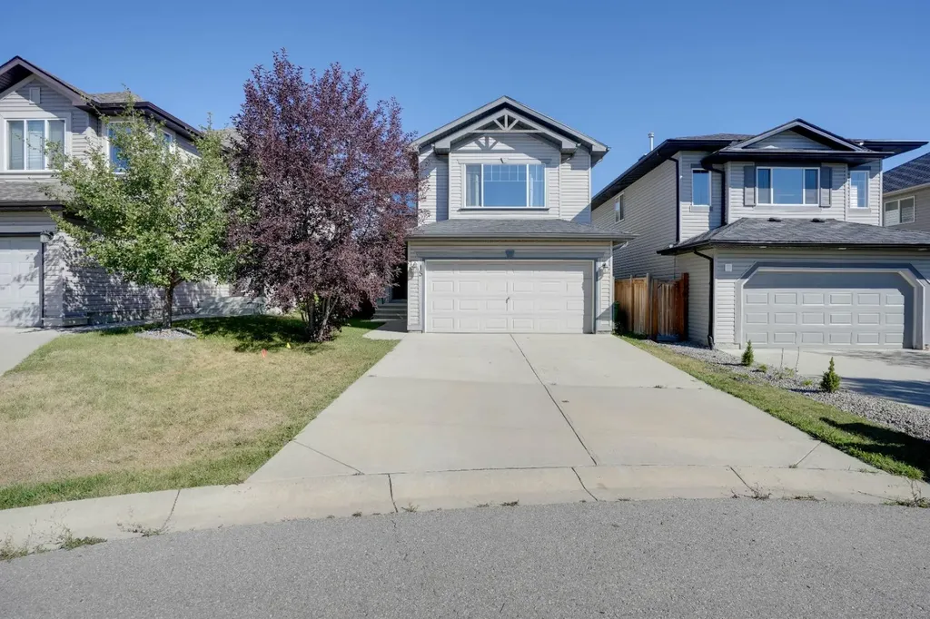 15 Tuscany Reserve Bay NW Calgary AB T3L 0A9