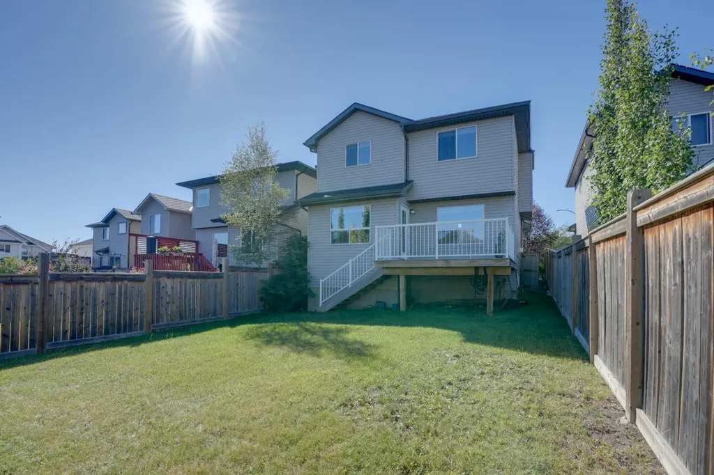 15 Tuscany Reserve Bay NW Calgary AB T3L 0A9