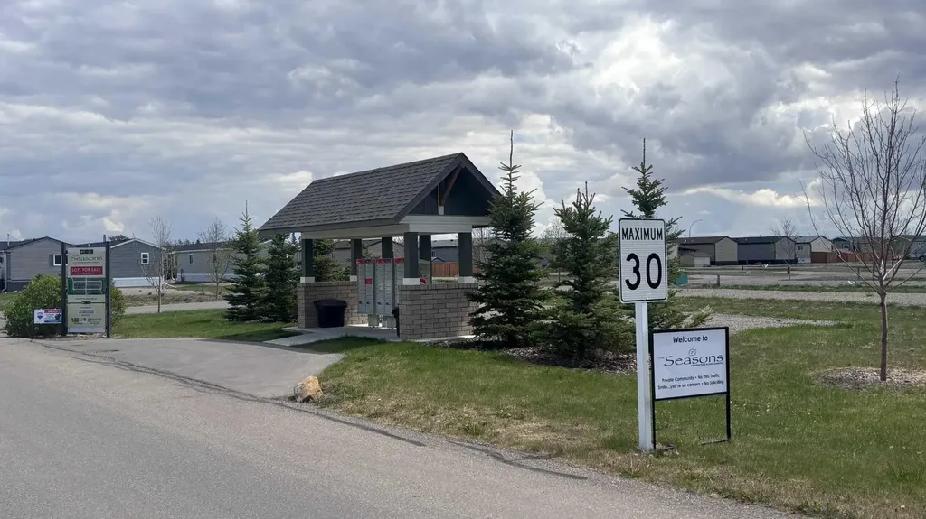 4009 Applewood Road Coaldale AB T1C 0C6
