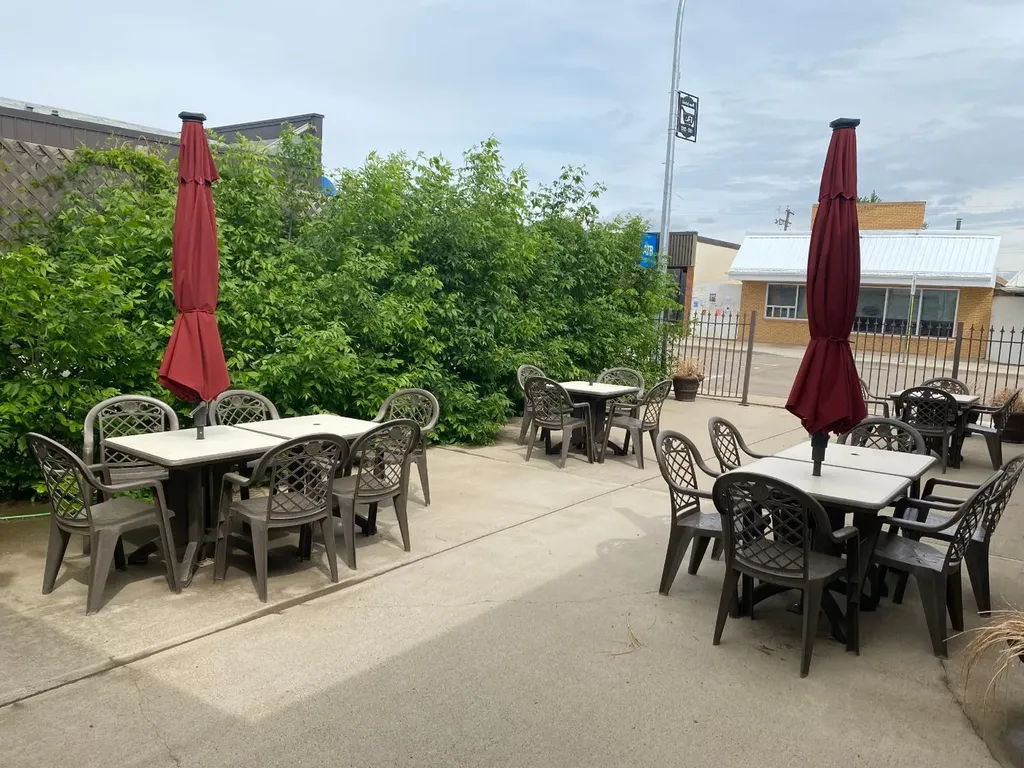 125 5 Avenue W Bow Island AB T0K 0G0
