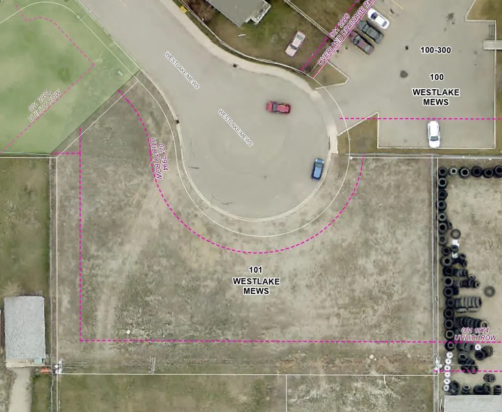 101 Westlake Mews Strathmore AB T1P 1H5