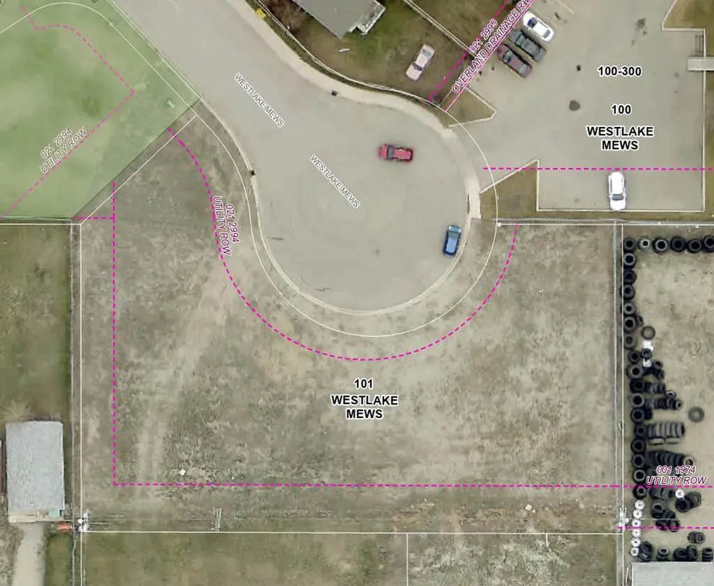 101 Westlake Mews Strathmore AB T1P 1H5