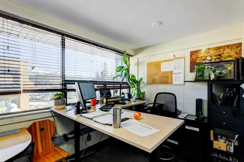 107,108 Jay Street Banff AB T1L 1J7