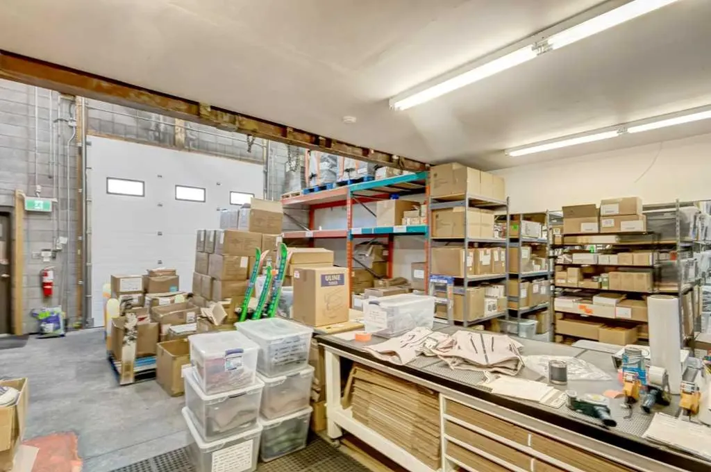 107,108 Jay Street Banff AB T1L 1J7