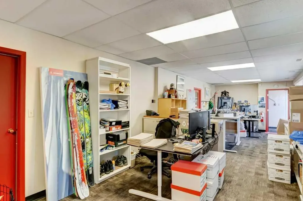 107,108 Jay Street Banff AB T1L 1J7