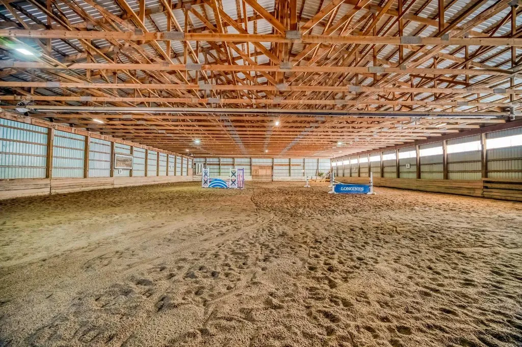 354142 48 Street E Rural Foothills County AB T1S0R3