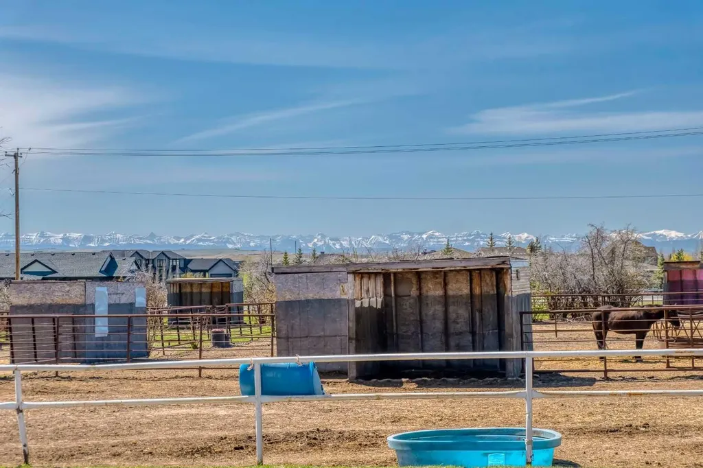 354142 48 Street E Rural Foothills County AB T1S0R3