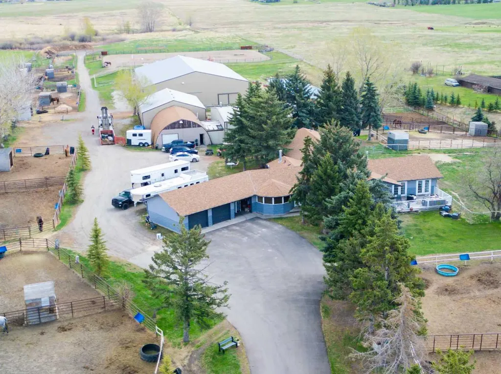 354142 48 Street E Rural Foothills County AB T1S0R3