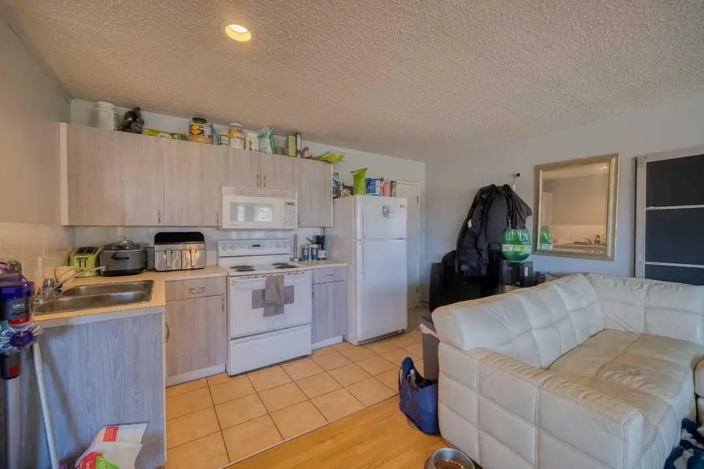 354142 48 Street E Rural Foothills County AB T1S0R3