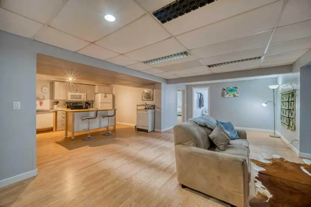 354142 48 Street E Rural Foothills County AB T1S0R3