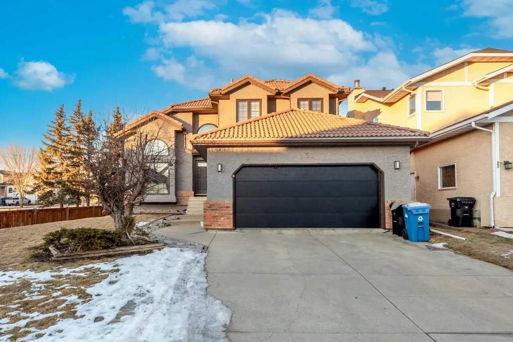 133 Woodbrook Road SW Calgary AB T2W6C6
