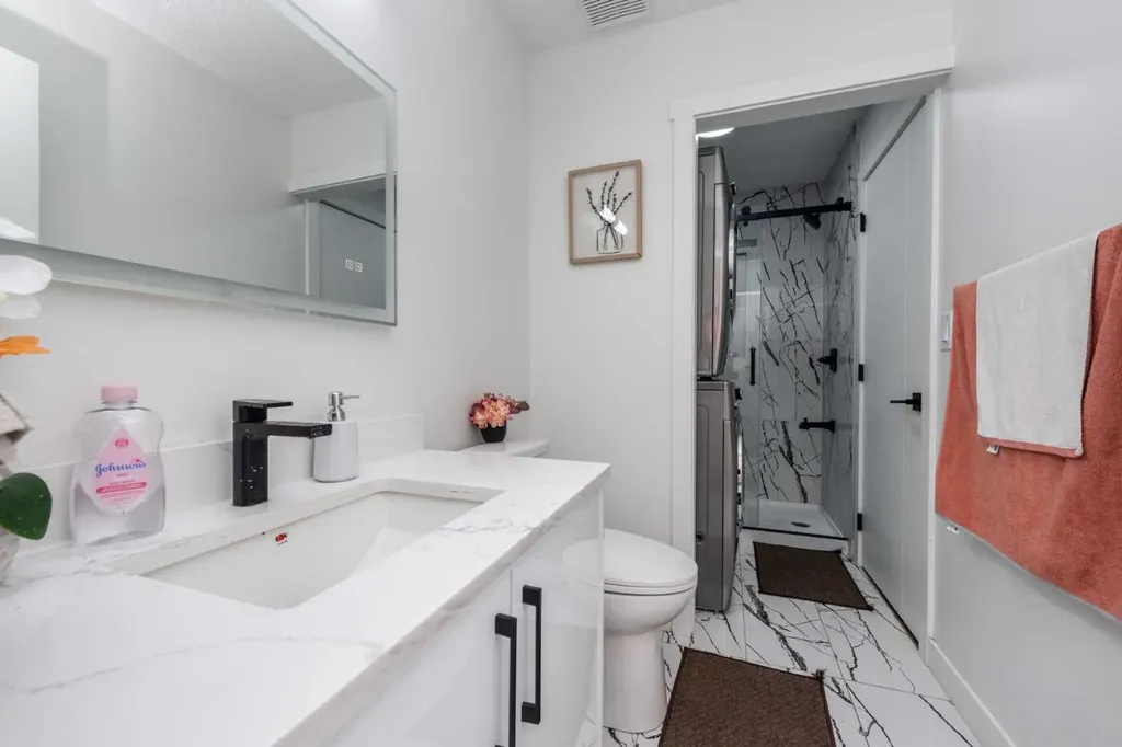 133 Woodbrook Road SW Calgary AB T2W6C6