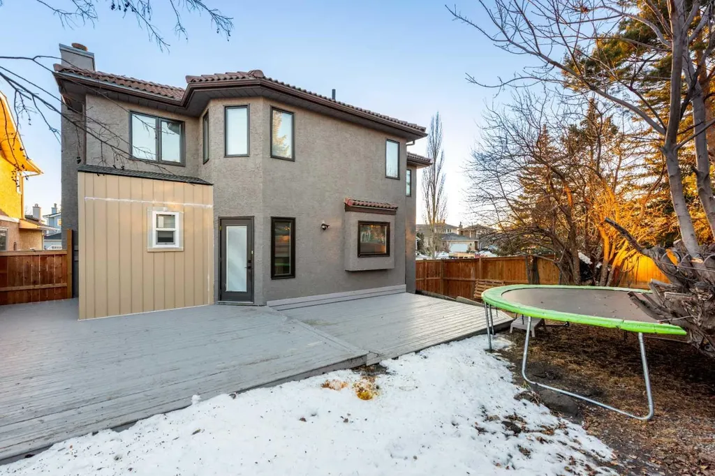 133 Woodbrook Road SW Calgary AB T2W6C6
