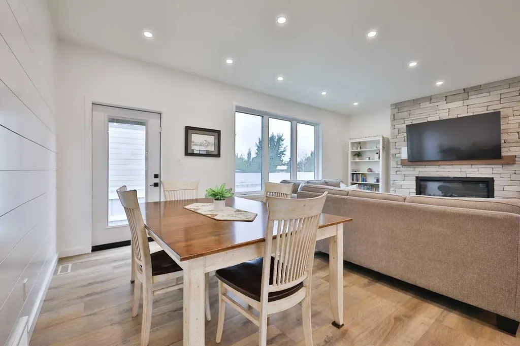 246 4a Street Stirling AB T0K 2E0