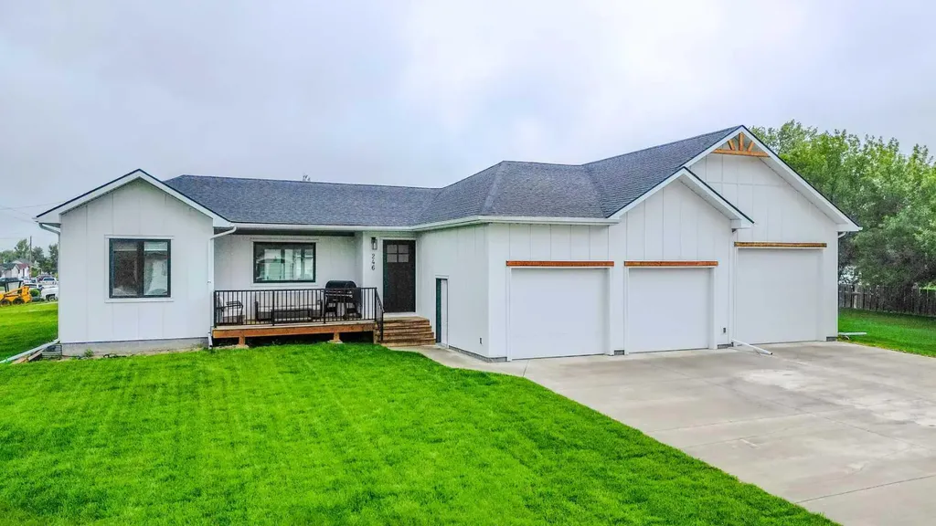 246 4a Street Stirling AB T0K 2E0