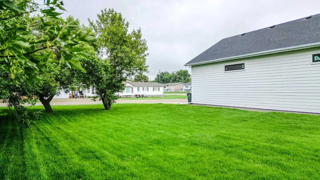 246 4a Street Stirling AB T0K 2E0