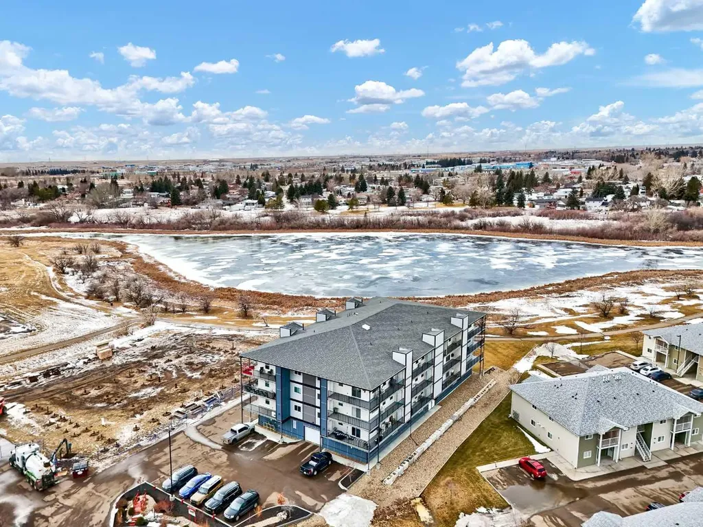 Brooks AB, 499 Meadow Lake Court E, Unit 303