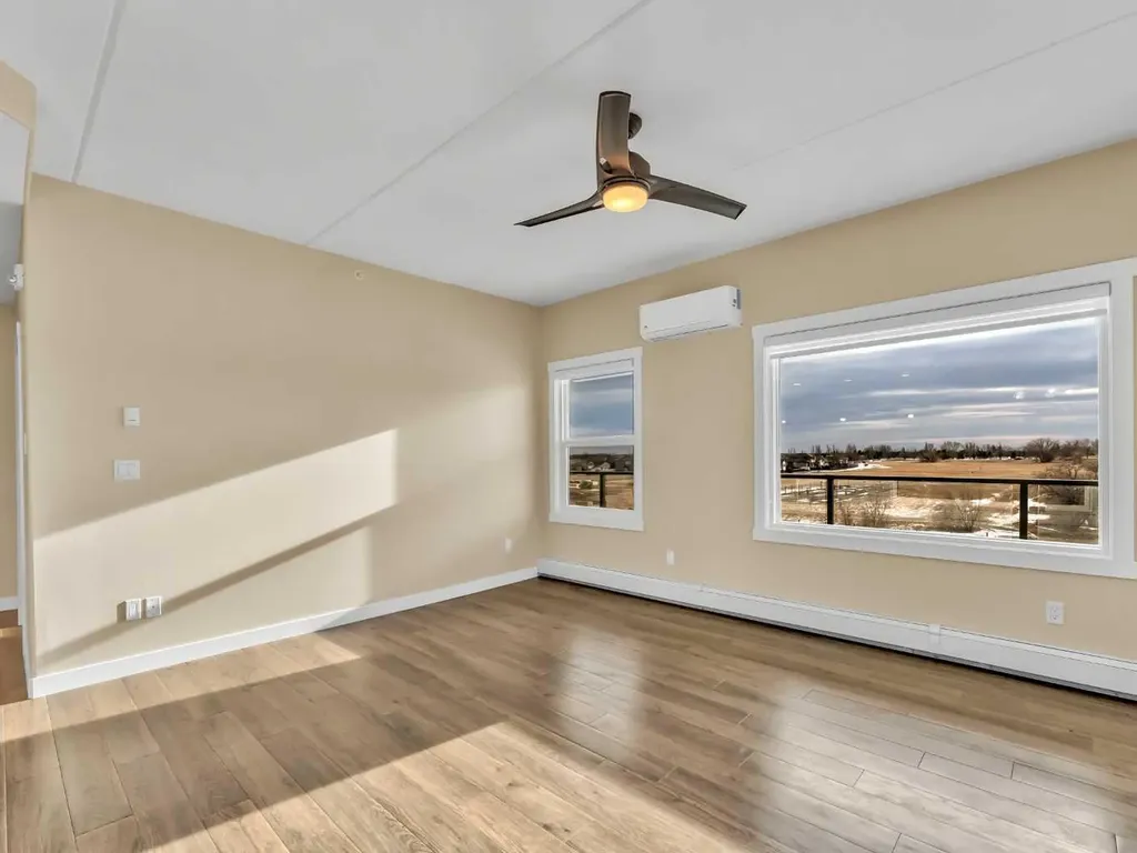 499 Meadow Lake Court E Brooks AB T1R0Y7