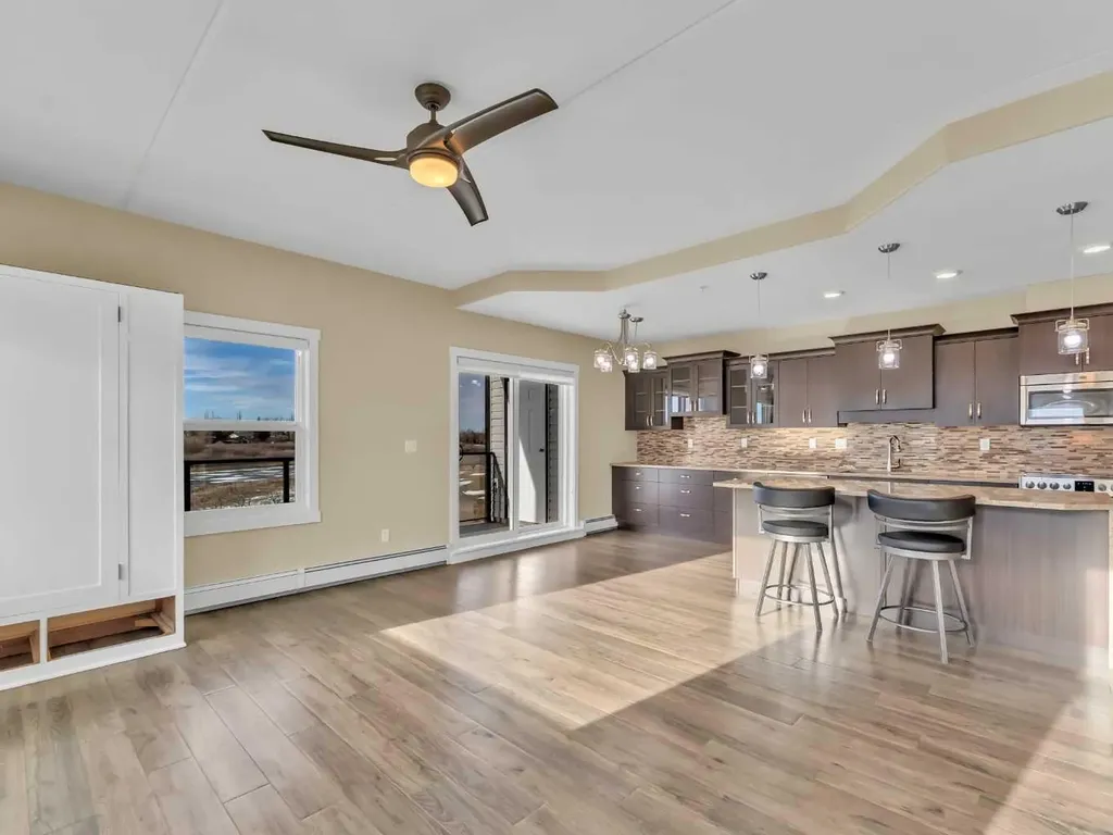 499 Meadow Lake Court E Brooks AB T1R0Y7