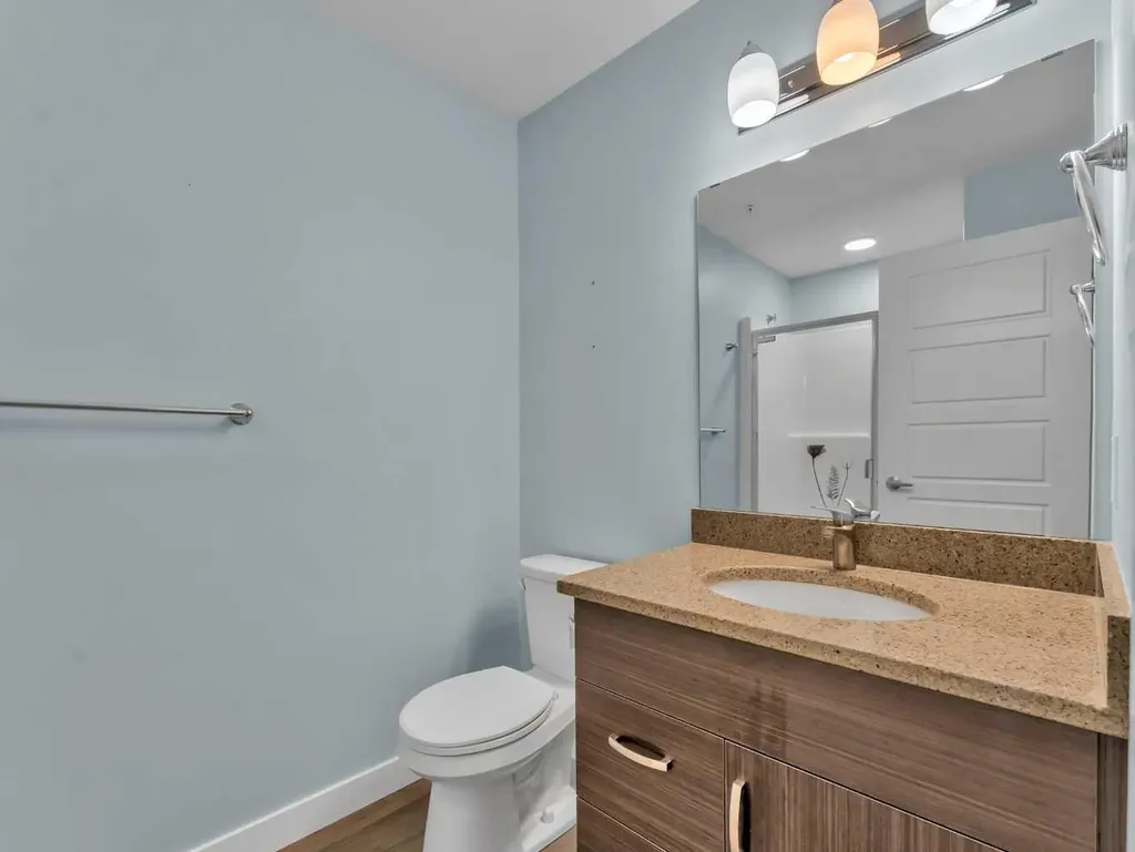 499 Meadow Lake Court E Brooks AB T1R0Y7